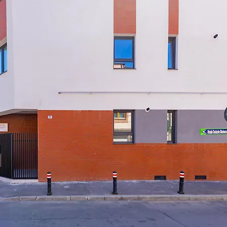 Juno New Boutique Building With Private Parking Apartment *