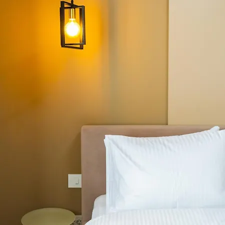 Juno New Boutique Building With Private Parking