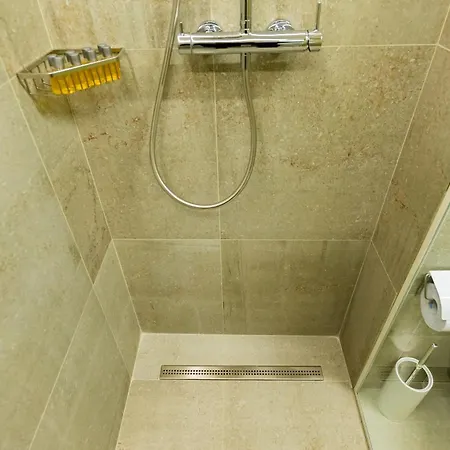 Juno New Boutique Building With Private Parking Apartment *