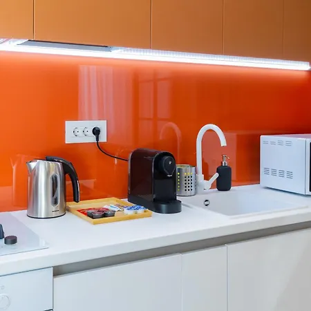 Juno New Boutique Building Apartment With Parking