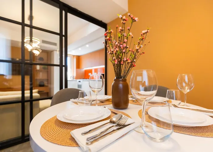 Apartment Juno New Boutique Building With Fee-based Parking *