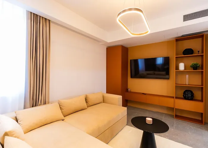 Apartment Juno New Boutique Building With Fee-based Parking