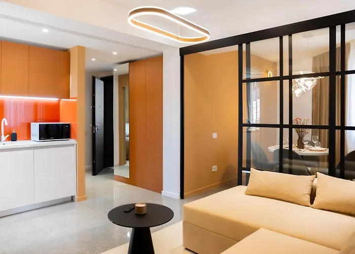 Apartment Juno New Boutique Building With Fee-based Parking